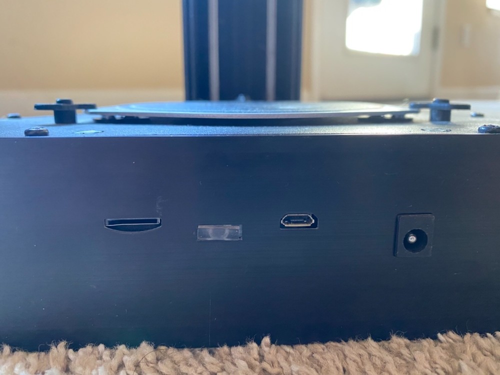 Beginner 3D printer! Easy! Tri-arm design! High quality prints! Transportable!! 