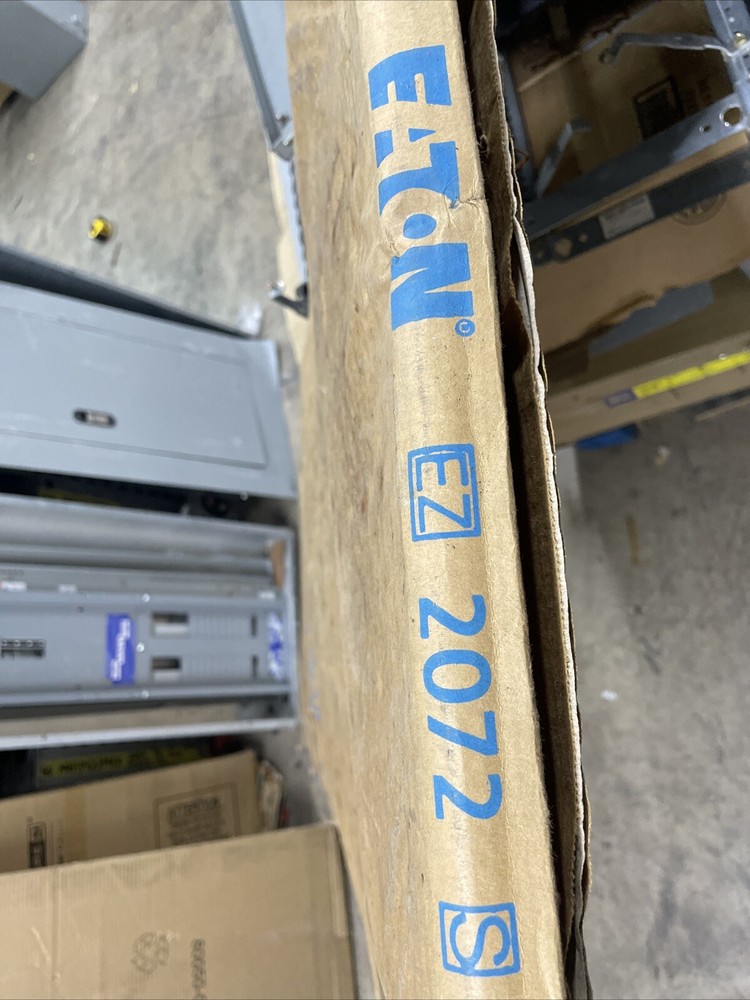 Eaton Panelboard Door/Cover EZ2072S, Surface Mount New