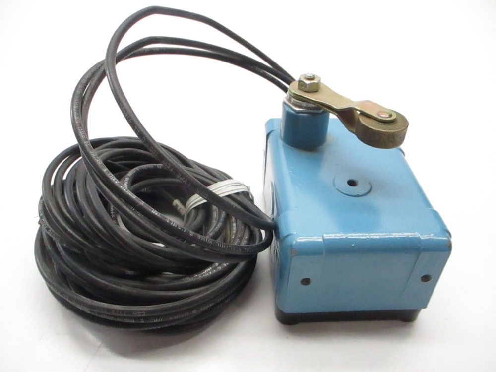MICRO SWITCH EXH-AR33 LIMIT SWITCH NSNP