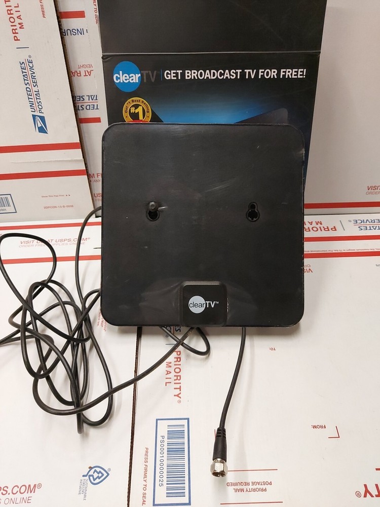 Clear TV Indoor Amplifying & Broadcasting Flat Antenna ~ Black
