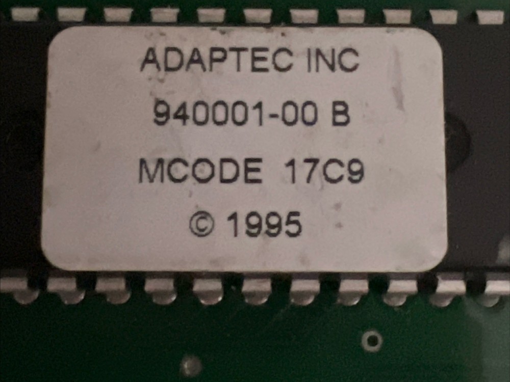 ADAPTEC AHA-1535A ISA SCSI CONTROLLER ADAPTER See Descript
