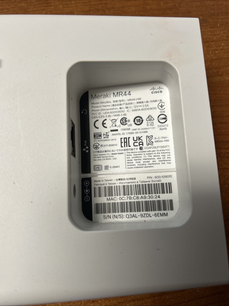 Cisco Meraki MR44-HW 2.5GHz Wireless Access Point