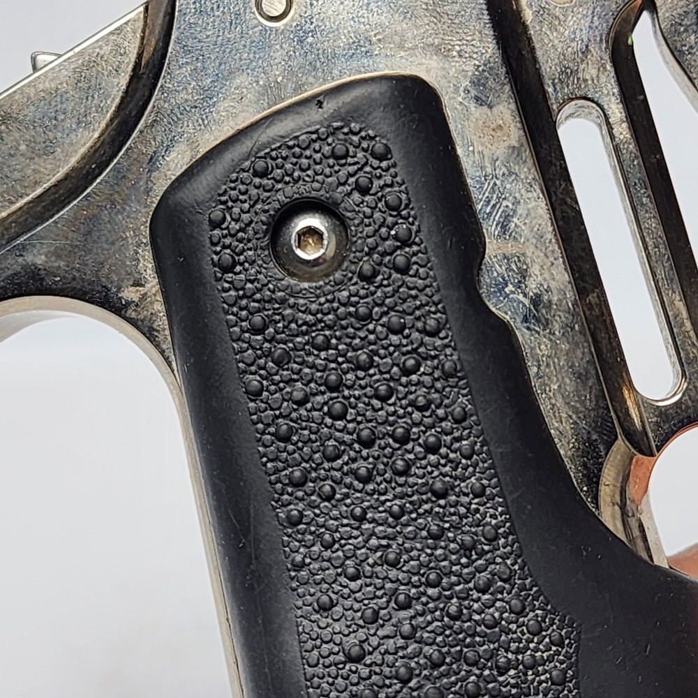45 Rubber Hump Grips