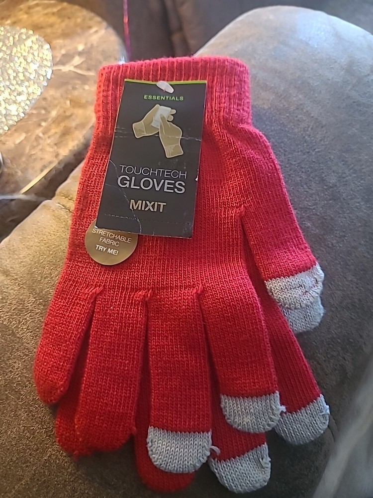 TOUCHTECH TEXTING GLOVES STRETCHABLE FABRIC NEW .RED