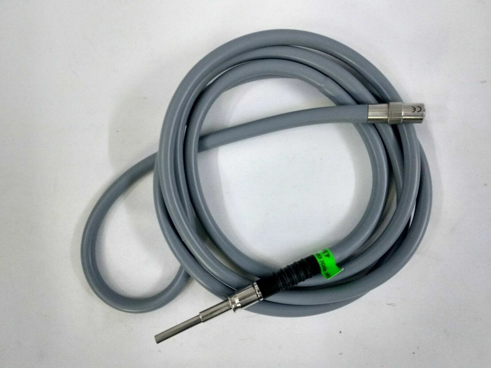 Fiber Optical Light Source Endoscope Cable Storz Compatible 4.5mm x 2.3 Meter