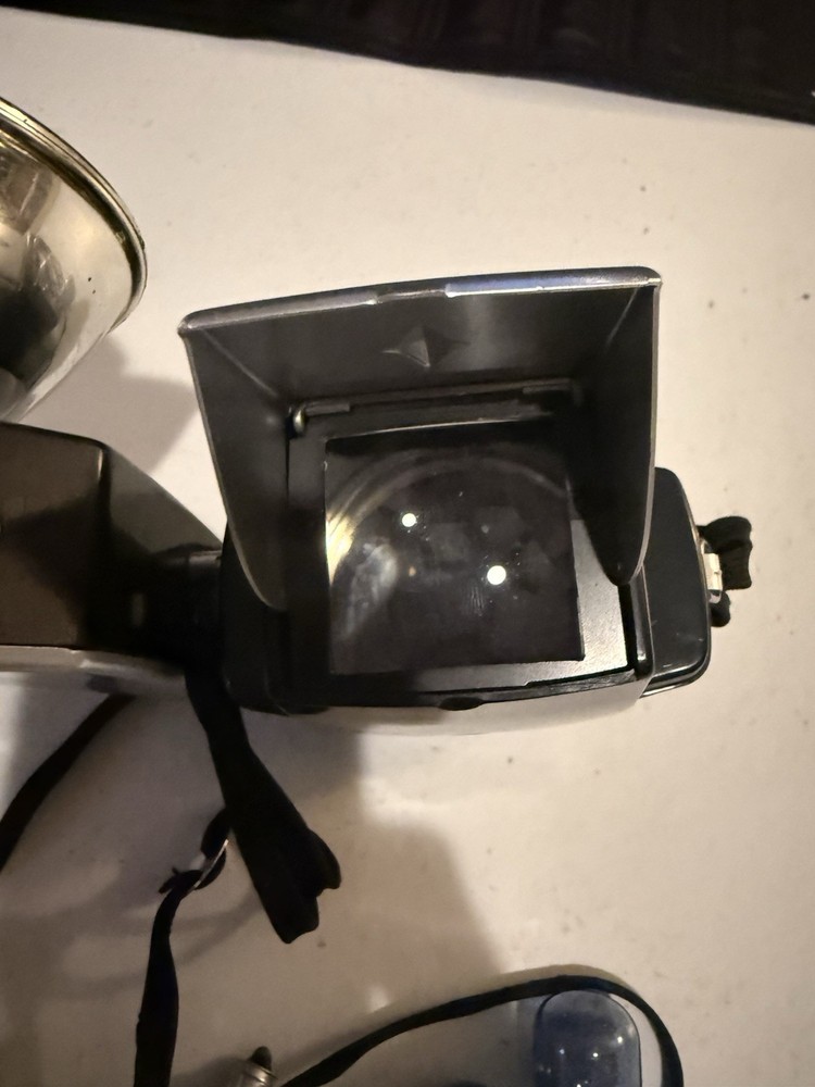 Kodak Brownie Starflex 25T Camera + Flash & Bulbs Untested
