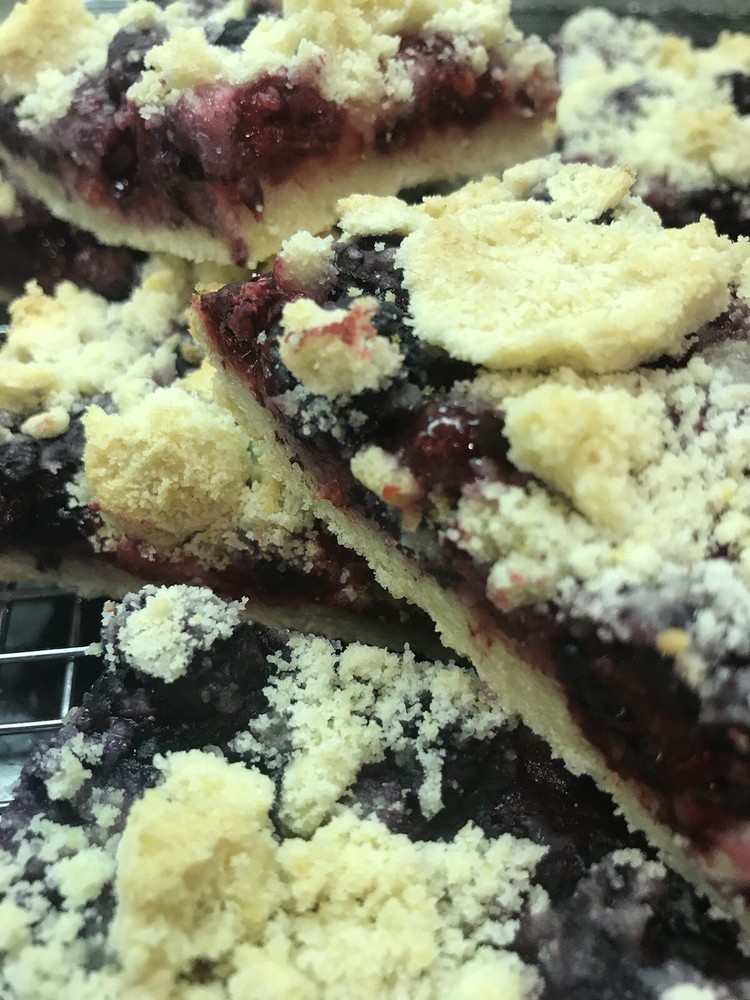 12 Mixed-Berry Crumble-using Organic Mixed Berries