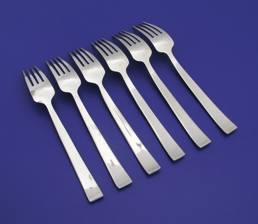 (6) HAMPTON ARGENT BROCADE - 8" DINNER FORKS - STAINLESS FLATWARE - VERY NICE