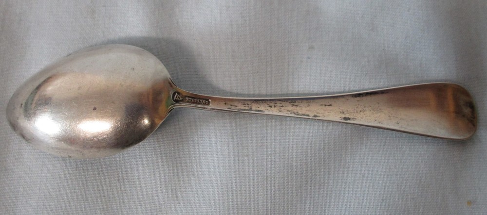 Sterling Souvenir Spoon Coliseum, Chicago , No Monogram