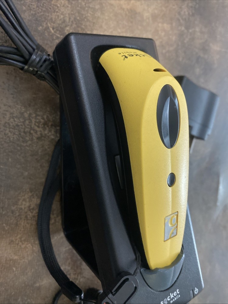 Socket Mobile CHS 7Mi Barcode Scanner With Charging Base And Cord