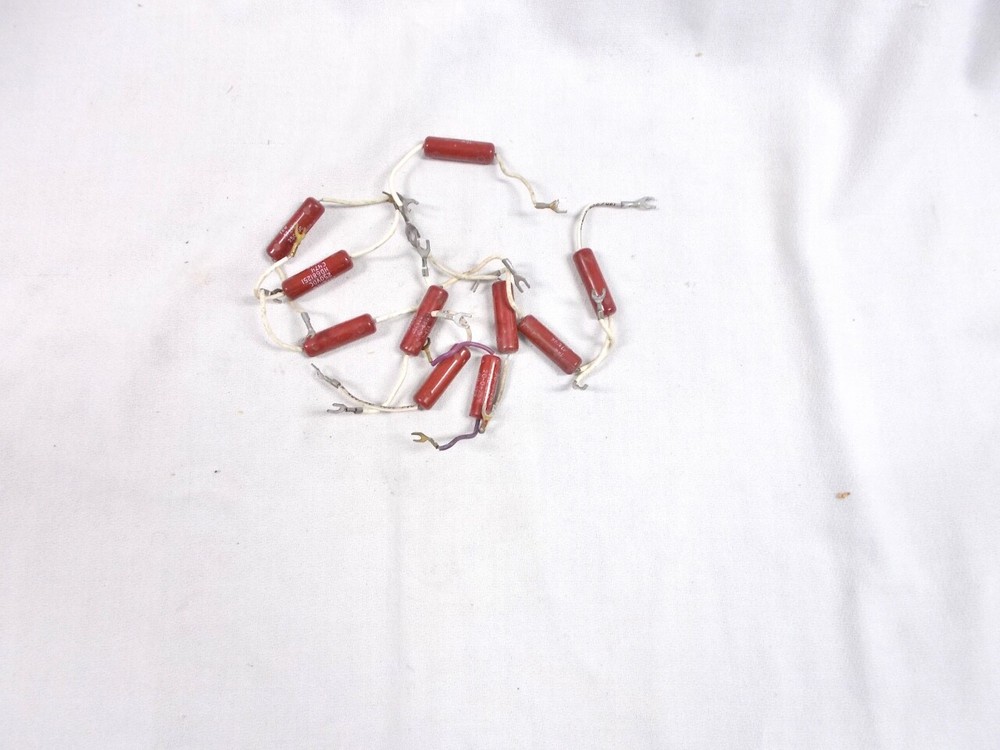 10 TRW Capacitors