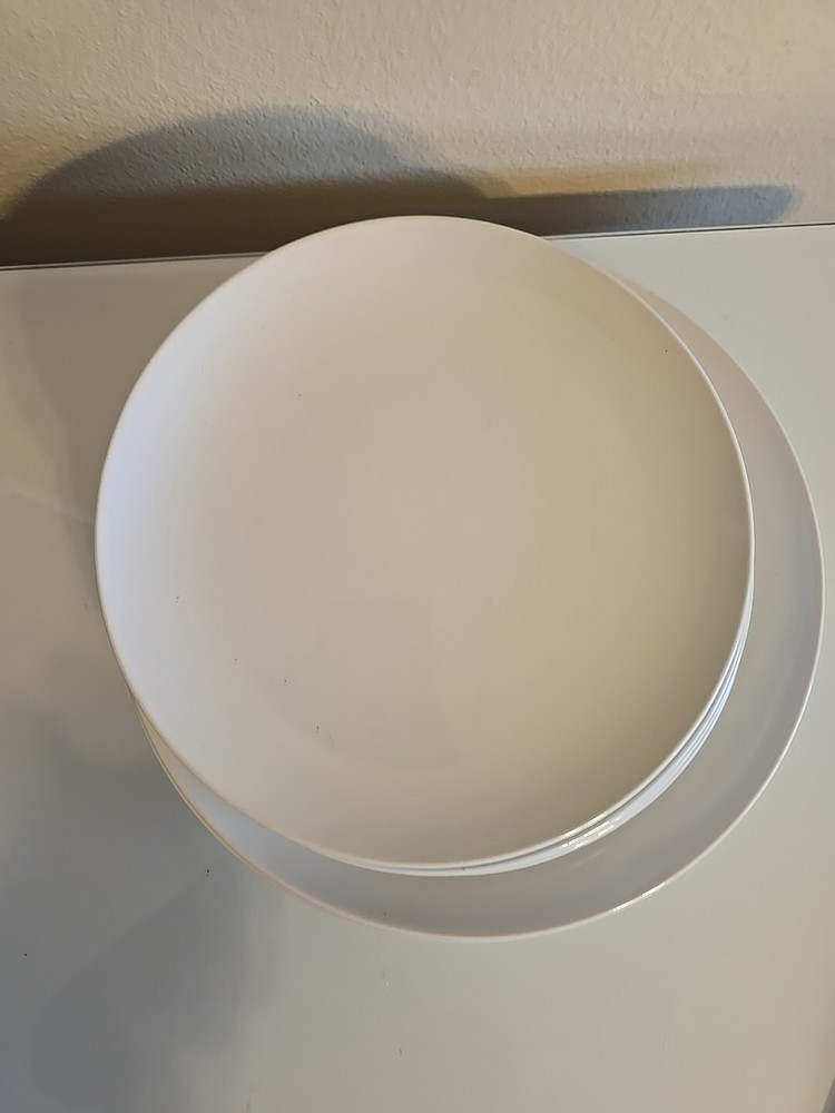 IKEA 17 Piece Dinnerware Set