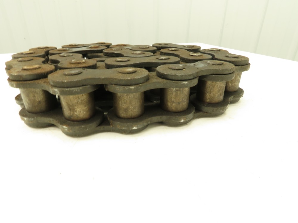 #200 Single Strand Riveted Roller Chain 2.5" Pitch 70" Length