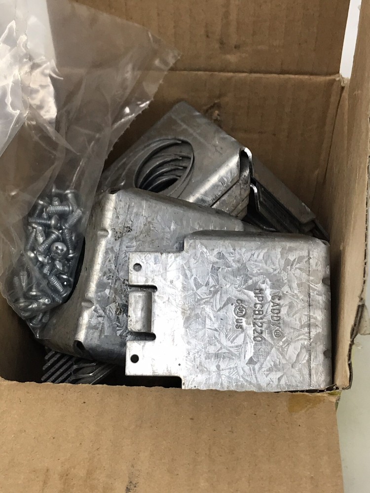 Quantity : 25 CADDY Box Eliminator Conduit Support (MPCB1220)