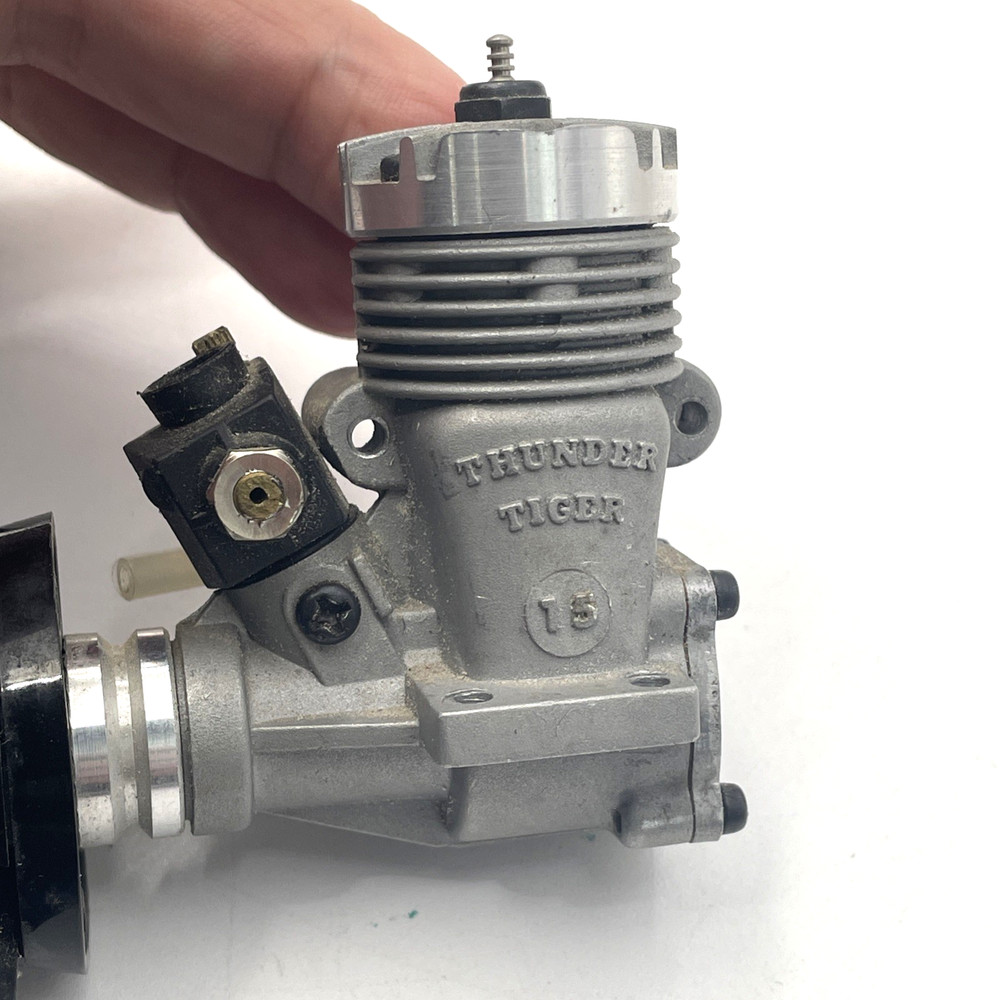 Thunder Tiger 15 Model Airplane Engine Motor Vintage