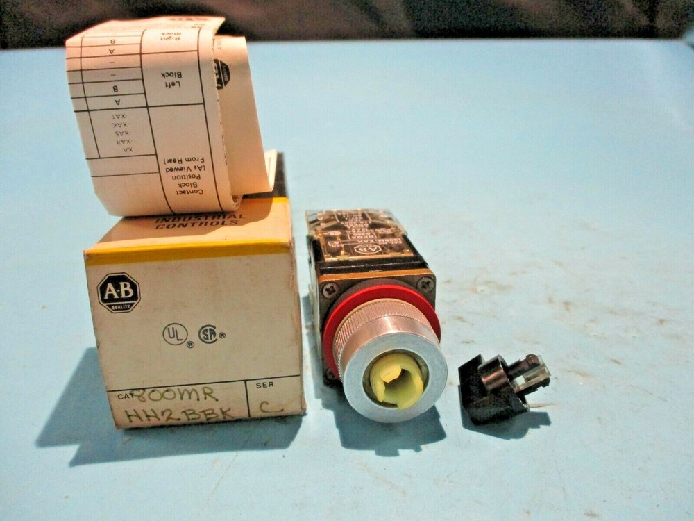 NEW ALLEN-BRADLEY 800MR-HH2BBK SER.C SELECTOR SWITCH COMPLETE