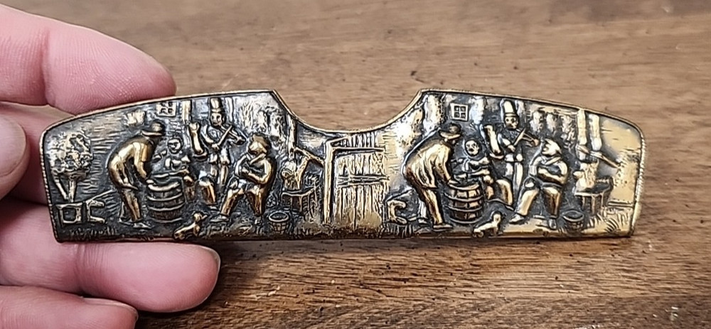 VINTAGE BRASS REPOUSSE COMB HOLDER