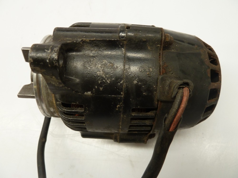 Kawasaki ZX10 B alternator.