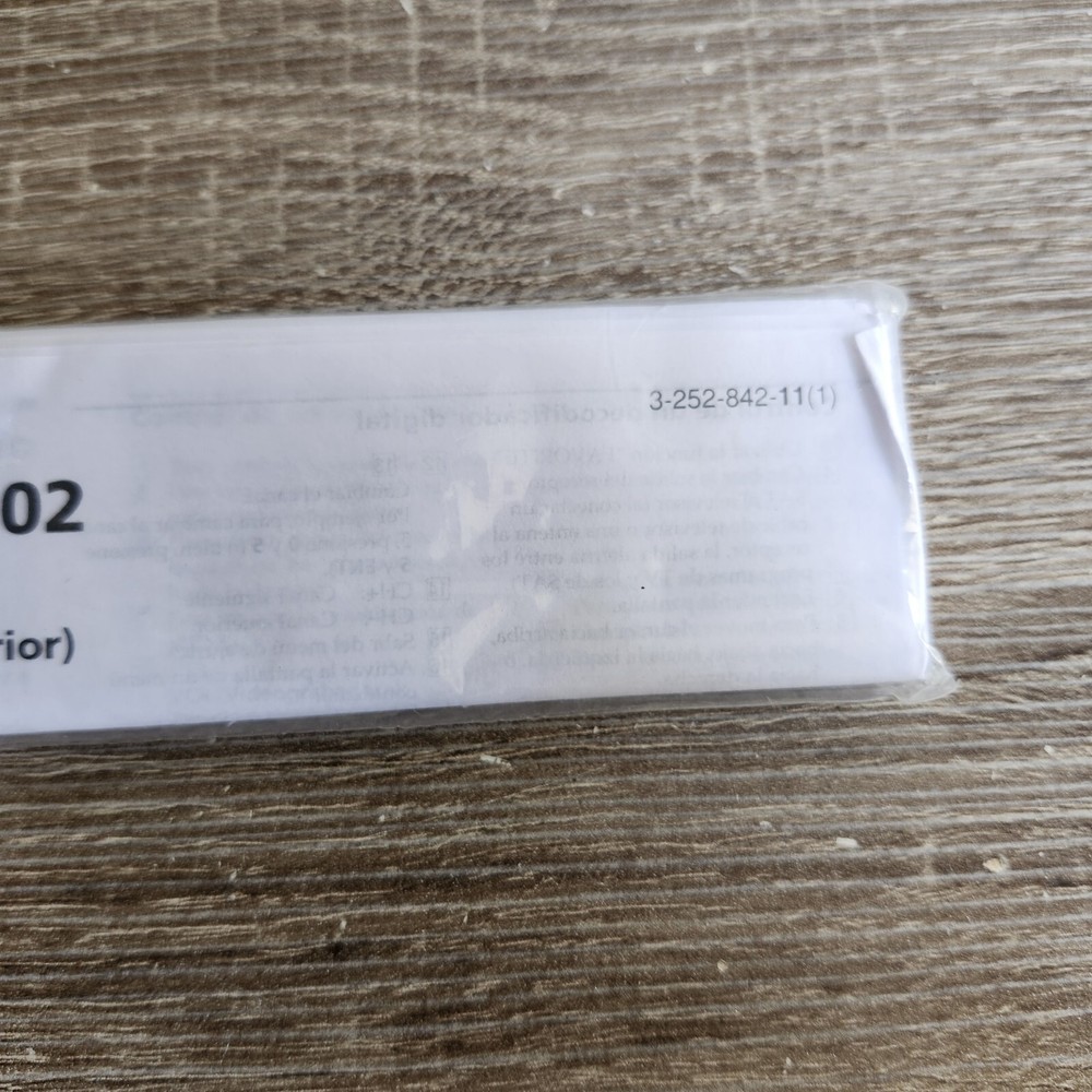 Vintage Sony Remote Commander RM-V202 Instructions Manual