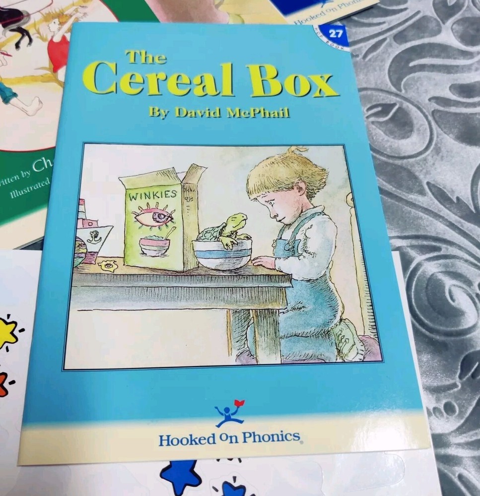 Hooked on Phonics Learn to Read Level 5 Complete Box Set with Workbook