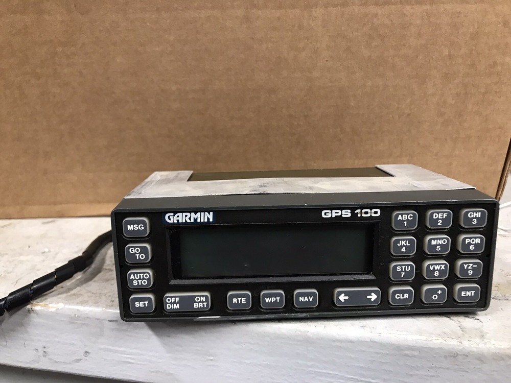 Garmin GPS 100