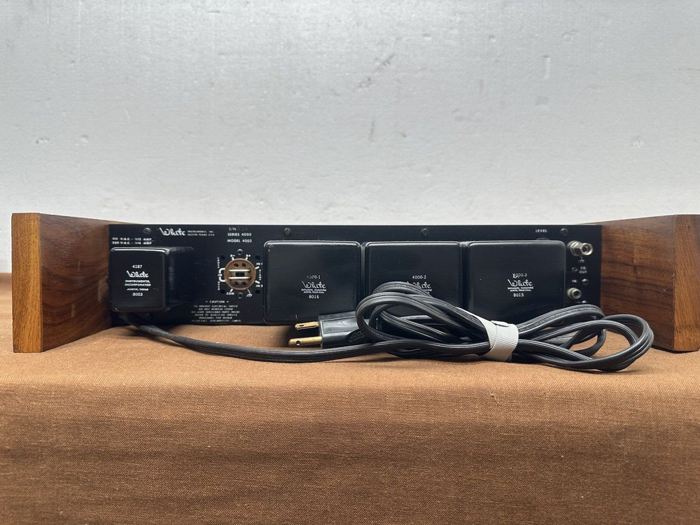 White Vintage Instruments Equalizer Model 4002 (2 counts)