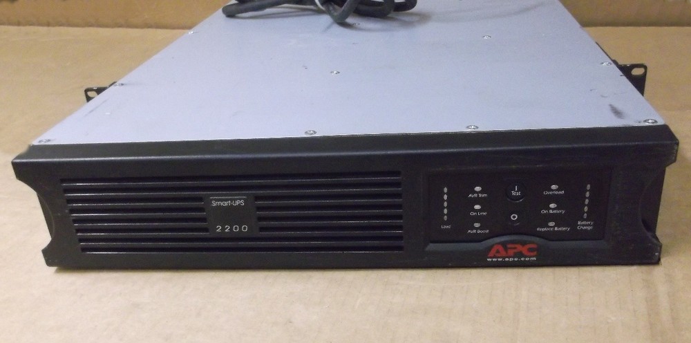 APC SmartUPS 2200 SUA2200RM2U