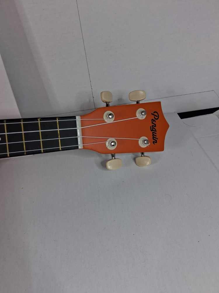 Penguin Ukulele with Case