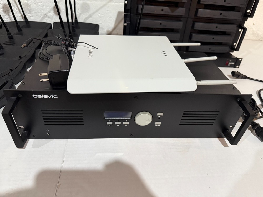 Televic Confidea Wireless Conference Microphone System