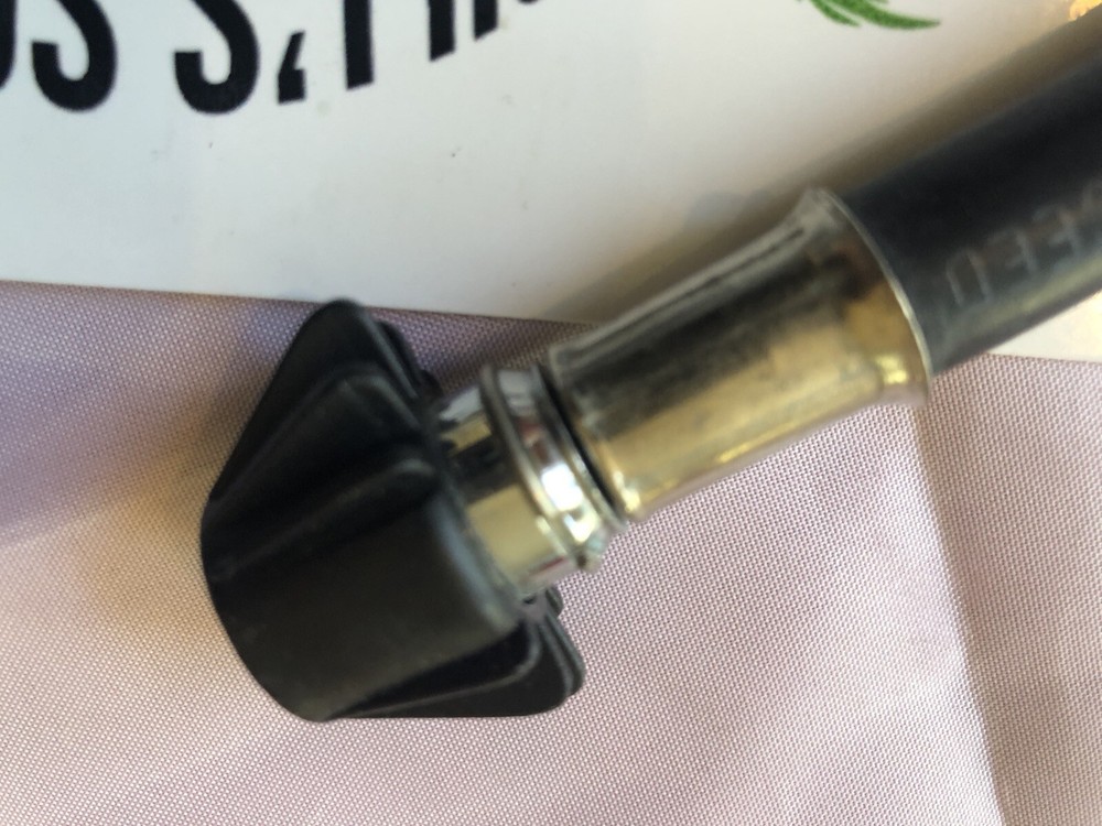 SCUBA REGULATOR /DRY SUIT HOSE NICE!