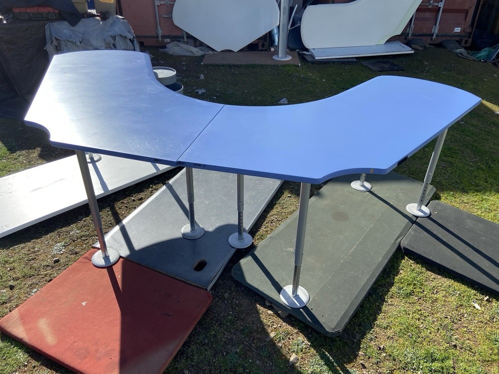 Vintage Herman Miller Resolve Workstations For Two