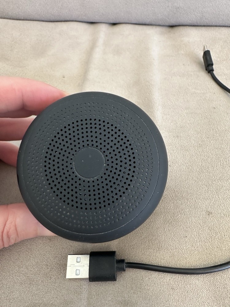 One 1 Adventure Bluetooth Portable Speaker With Charging Cable