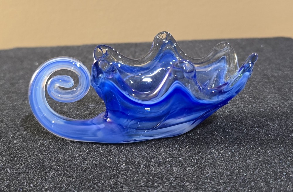 Murano Style Blown Glass Clamshell With Coiled Handle