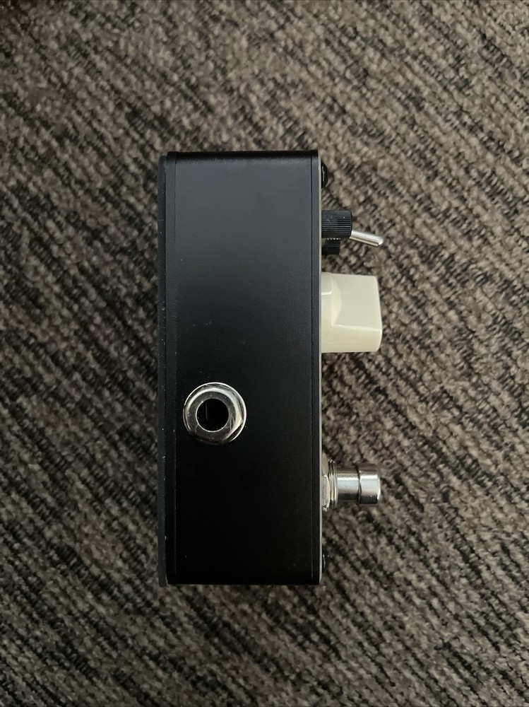 Sondery Distortion Guitar Switch no box