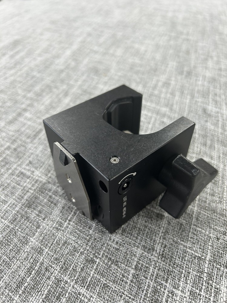 CADD Lockable Pole Clamp 21-6120-51