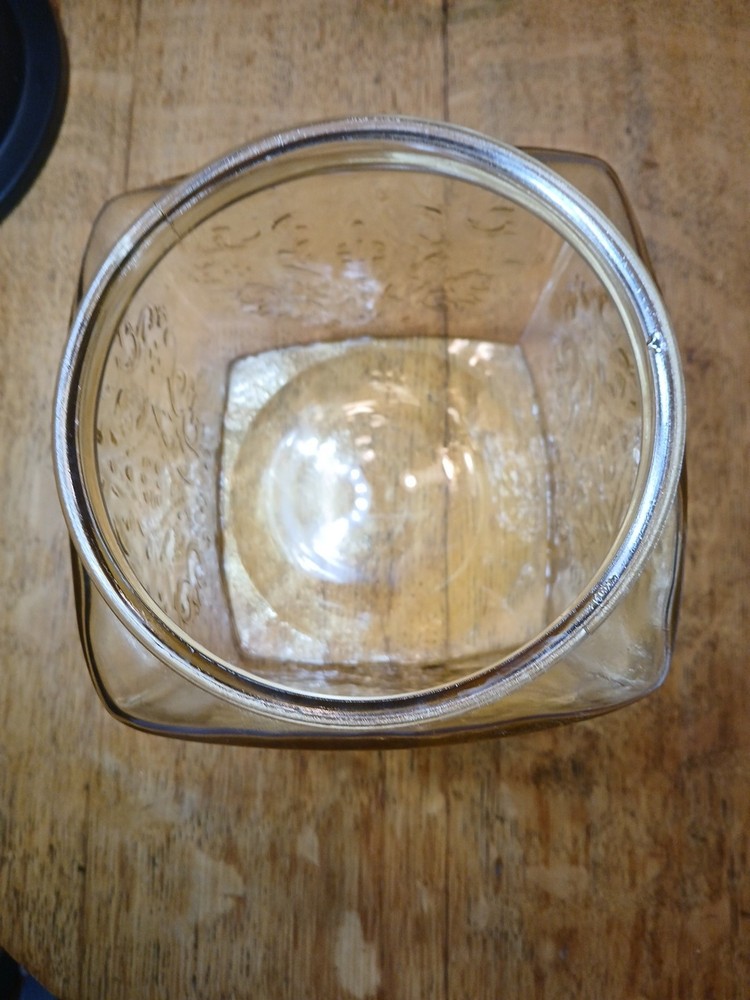 Amber Biscuit Jar. 8" Tall. Vintage Madrid Pattern. Depression Glass.
