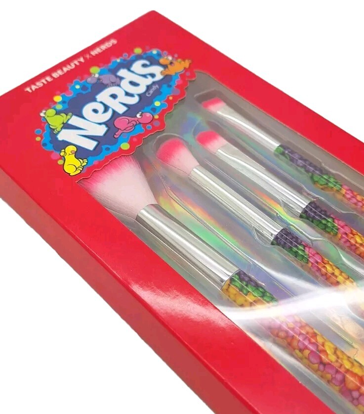 NERDS COSMETIC MAKE UP BRUSH SET NEW