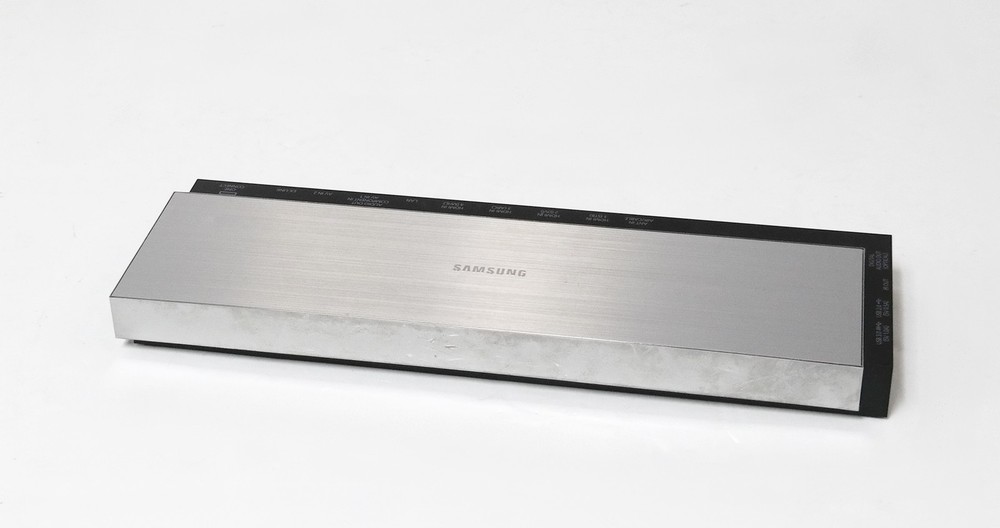 Samsung One Connect Box BN94-07655G Silver