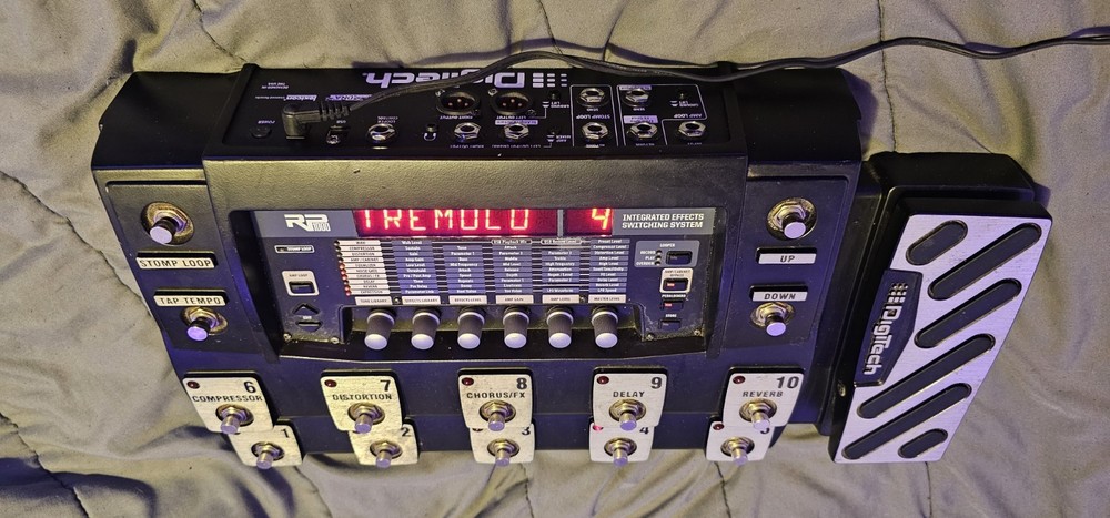DigiTech RP1000 Multi-Effects Guitar Effect Pedal