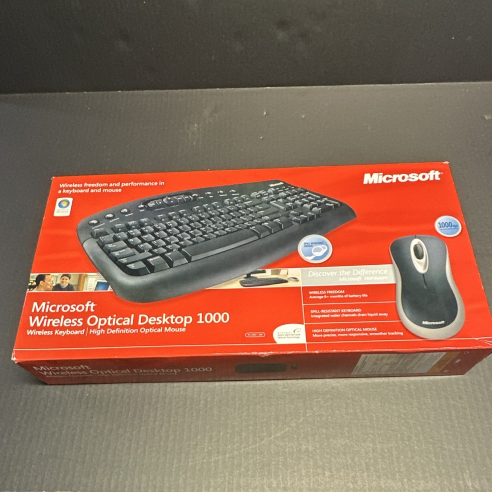 Microsoft Wireless Optical Desktop 1000 Keyboard Mouse Set, Black B107