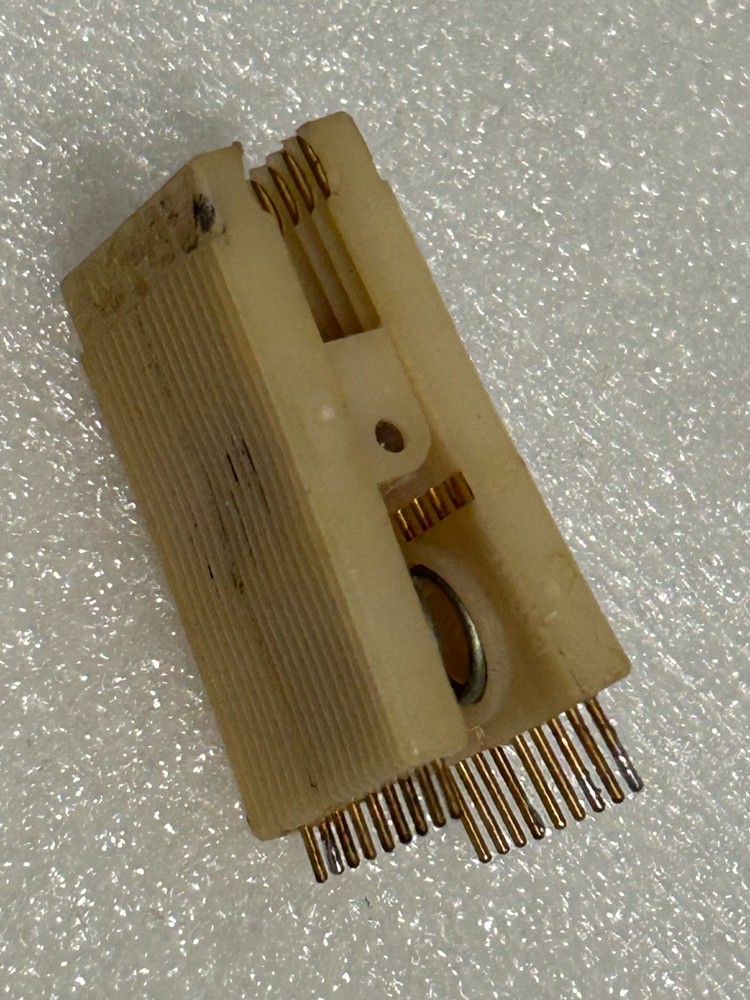 IC Test Clip API 18-Pin DIP USED Good condition Tested