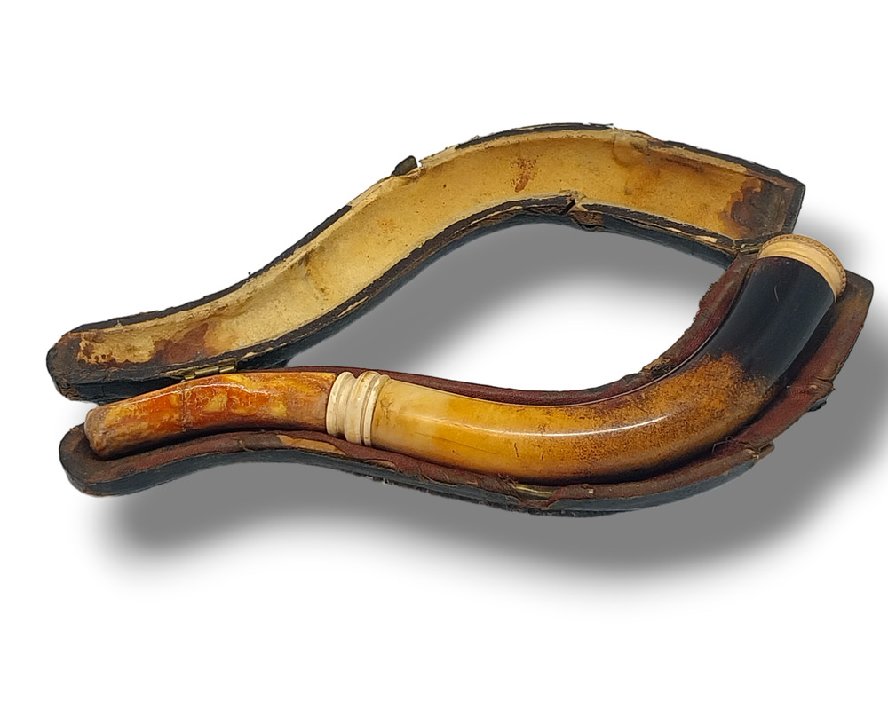 Antique cheroot holder
