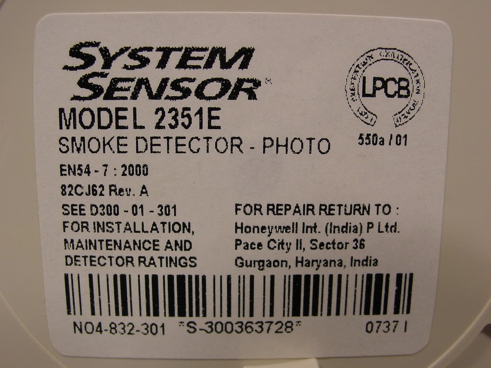 *System Sensor 2351E Conventional Optical Smoke Detector Photo Replacement Unit