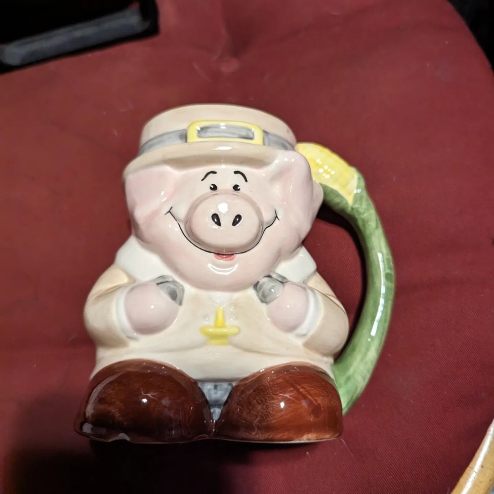 Papel Harvest Pig Mug