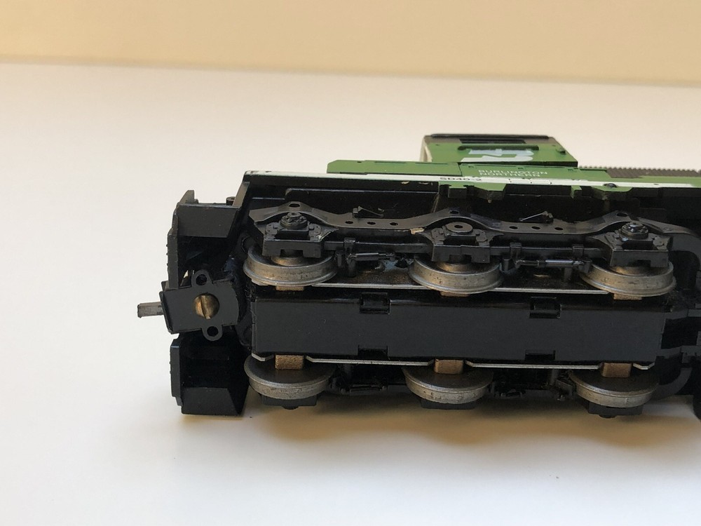 Burlington Northern Model Train Engine 7151 Electric