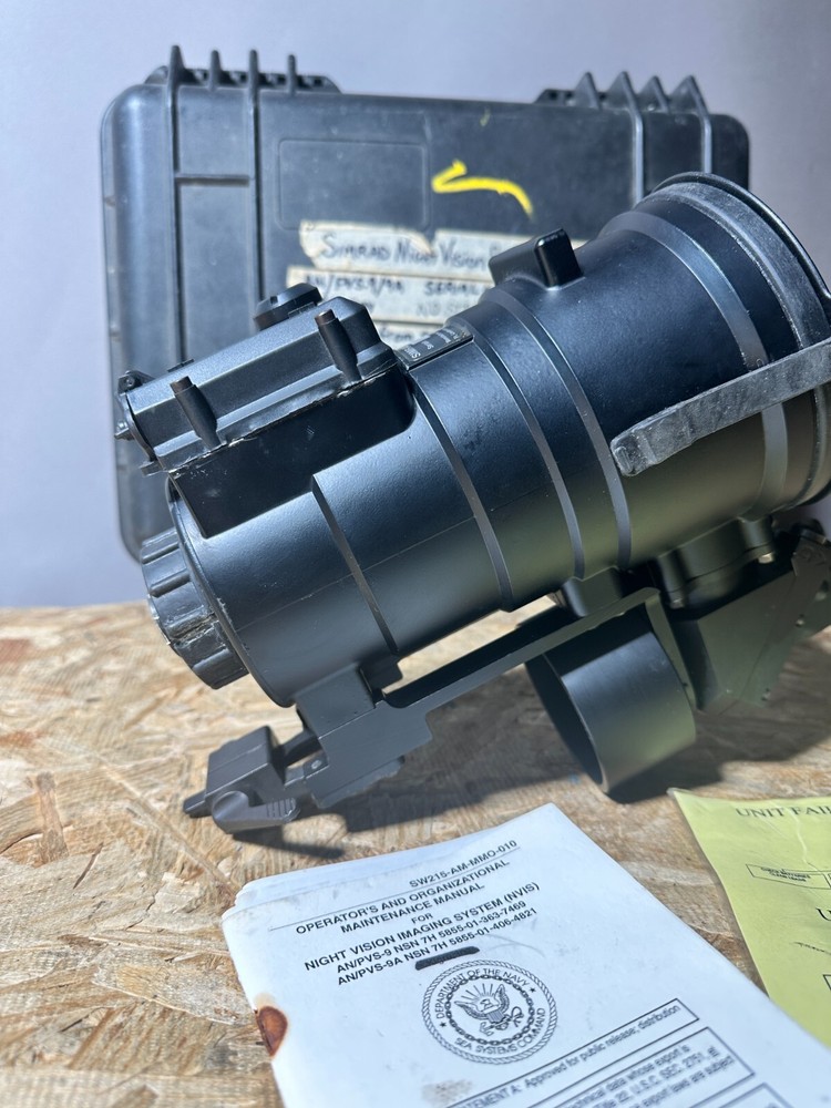 SIMRAD KN203 FAB night vision scope *working* W/HARD CASE