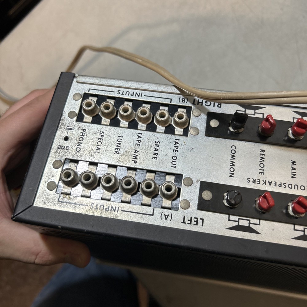 Dynaco SCA 80 Integrated Solid State Amplifier Turns on! Read desc