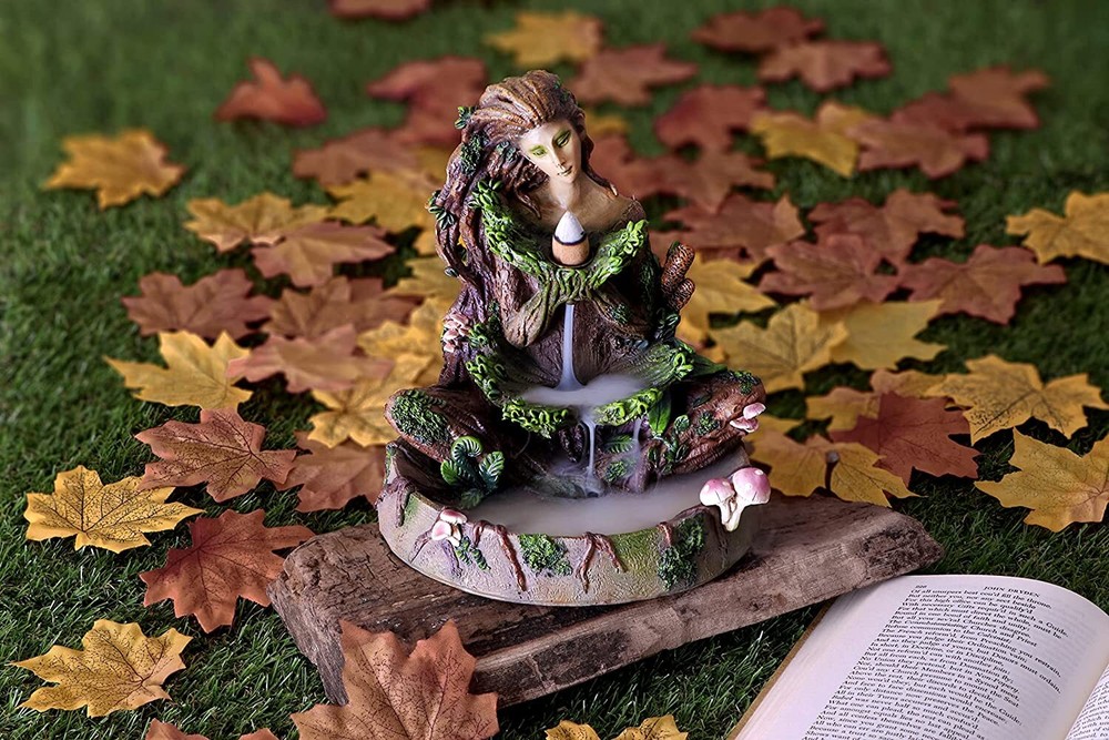 Nemesis Now Forest Scent Backflow Incense Burner 19.5cm, Brown