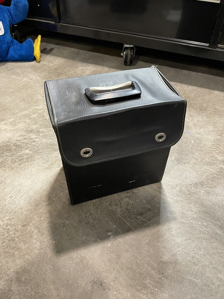 GREAT CONDITION Kodak Carousel S With Case, Cord, And Slide Holder