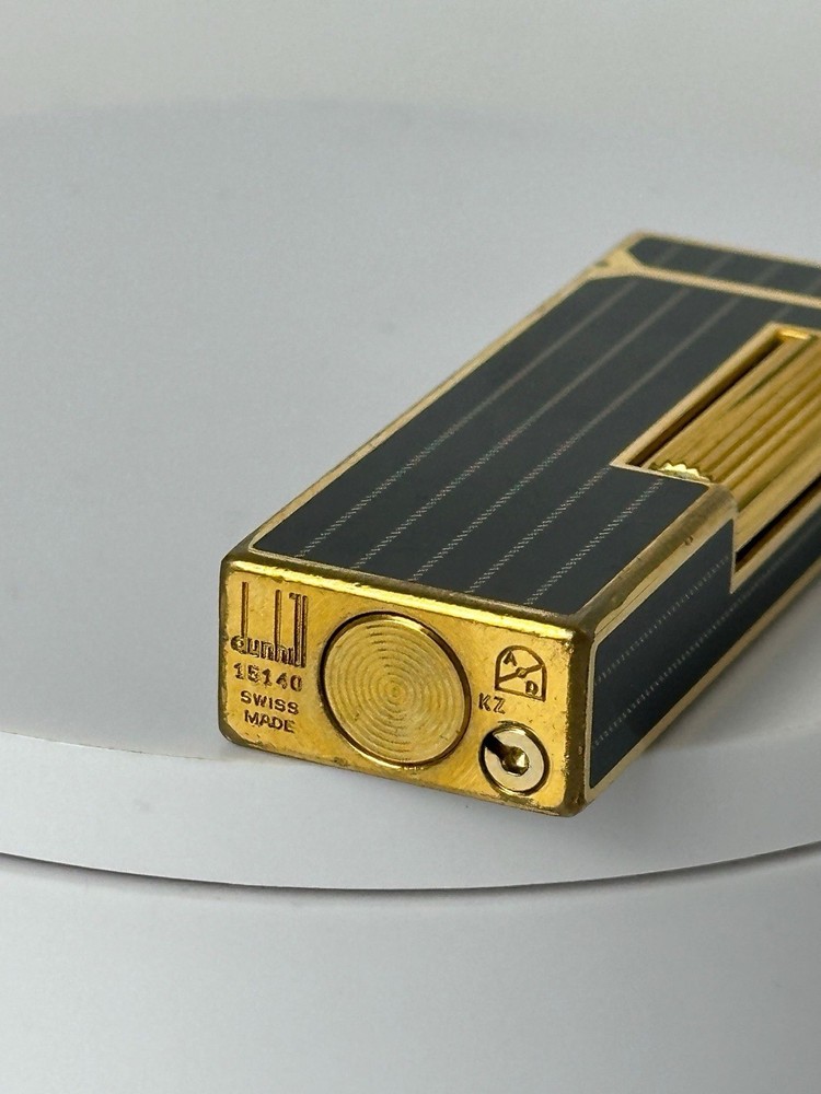 Rare Dunhill art deco vertical line pattern rollagas